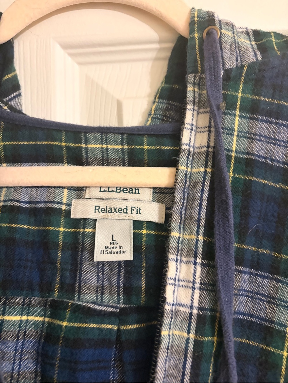 L.L. Bean Hooded Plaid Zip Jacket in Navy, White & Green - Picture 2 of 3